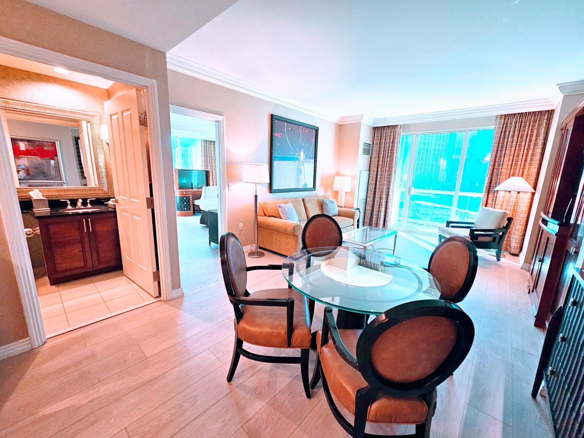 Strip & Sphere View - Separate Living Room - 2 Full Bath - Full Kitchen - Balcony - 900 Sqft - Mgm Signature Las Vegas Dış mekan fotoğraf