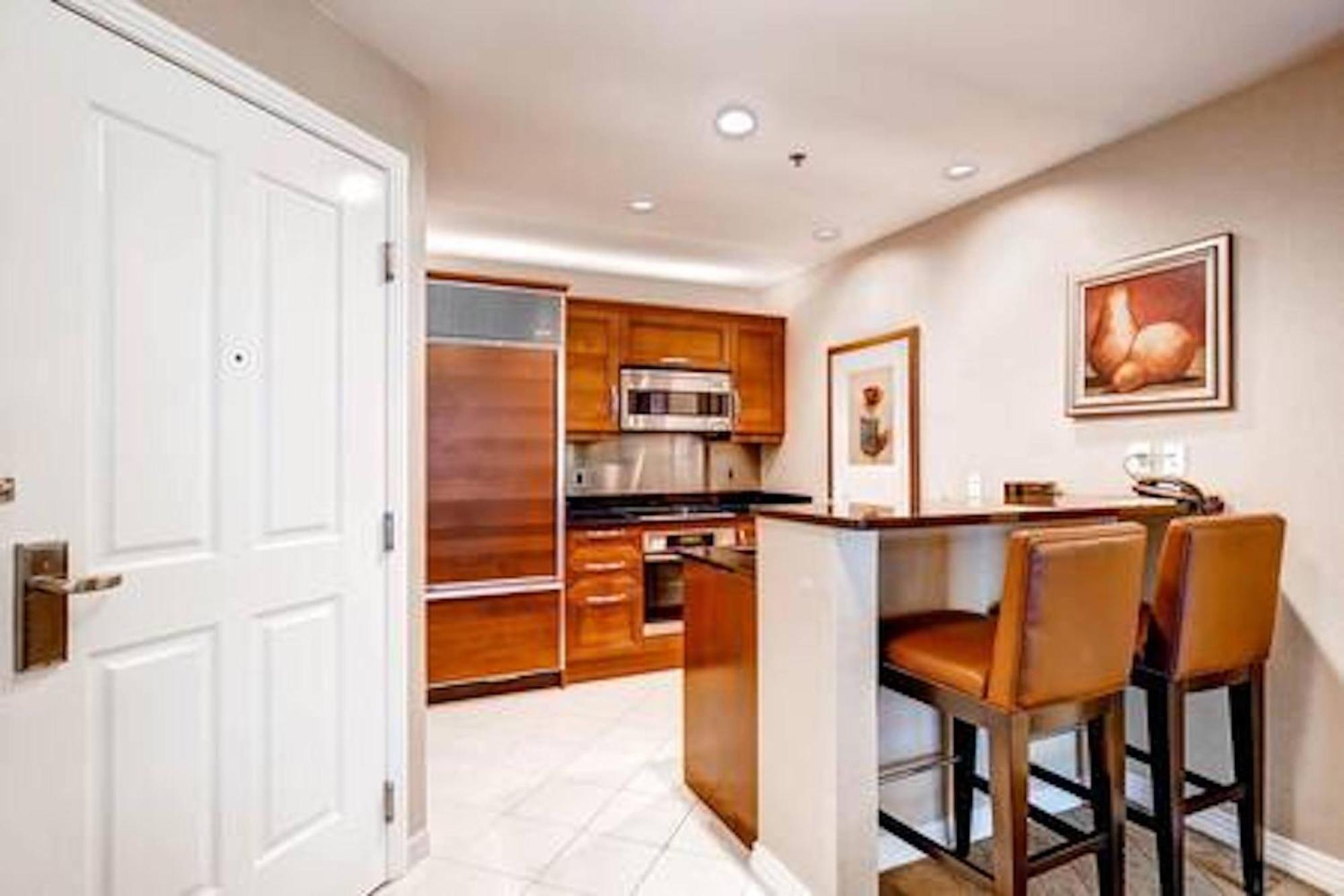 Strip & Sphere View - Separate Living Room - 2 Full Bath - Full Kitchen - Balcony - 900 Sqft - Mgm Signature Las Vegas Dış mekan fotoğraf